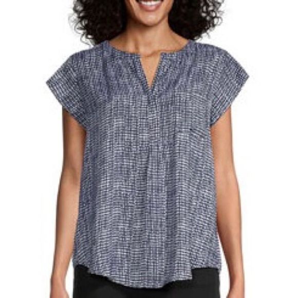 Liz Claiborne Tops - NWT Liz Claiborne Navy Dot & White Split Crew Neck Short Sleeve Blouse Size XXL
